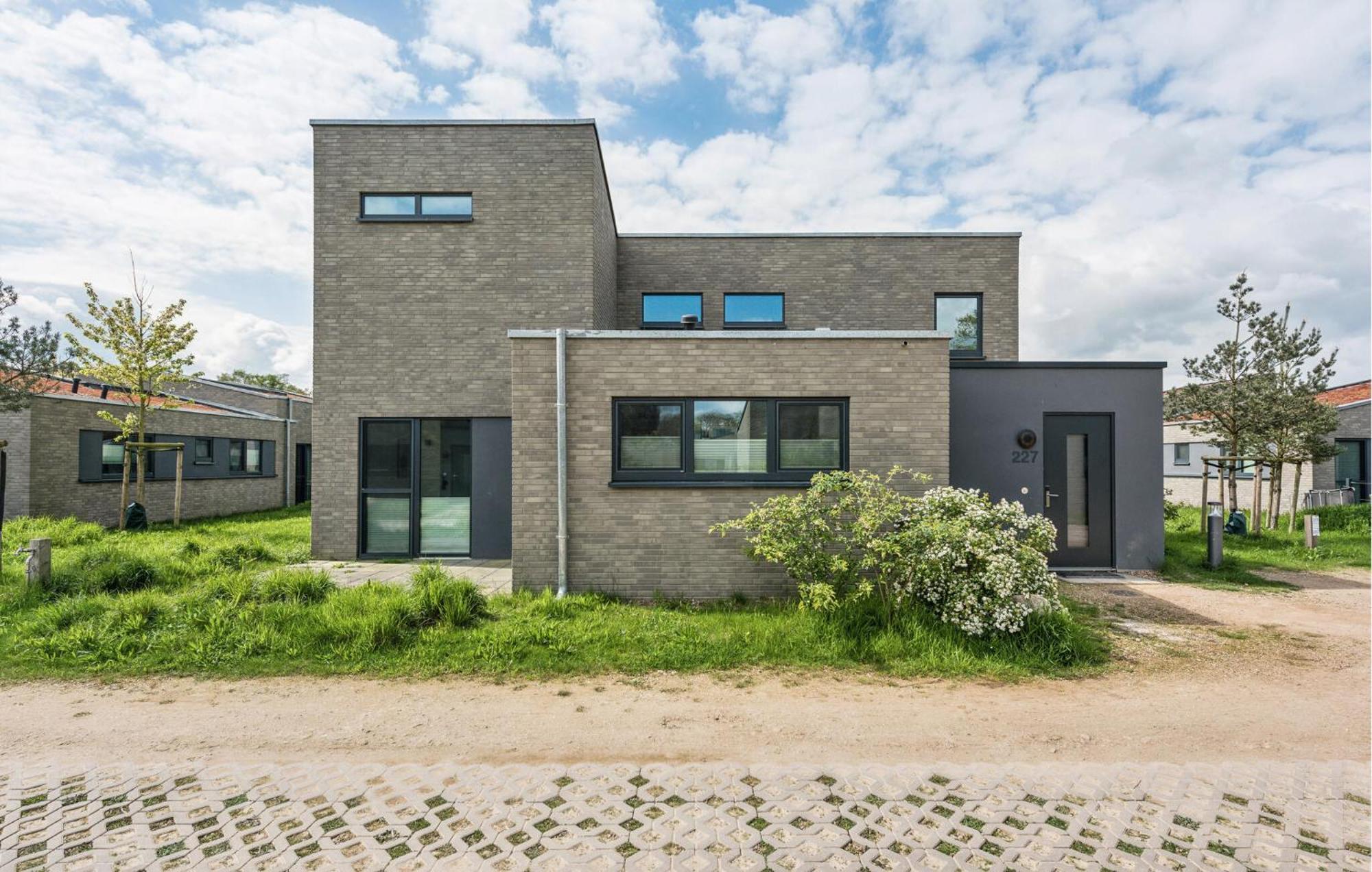 5 Bedroom Beach Front Home In Lembruch-Dmmer See Exterior photo